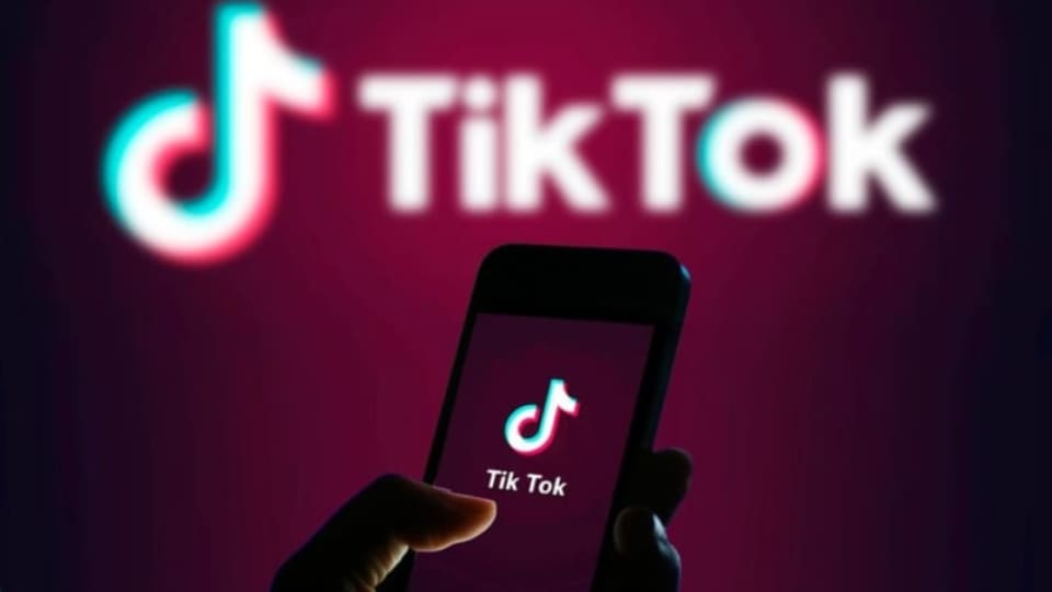 What is Tiktok advertising? Instructions for running and optimizing ads